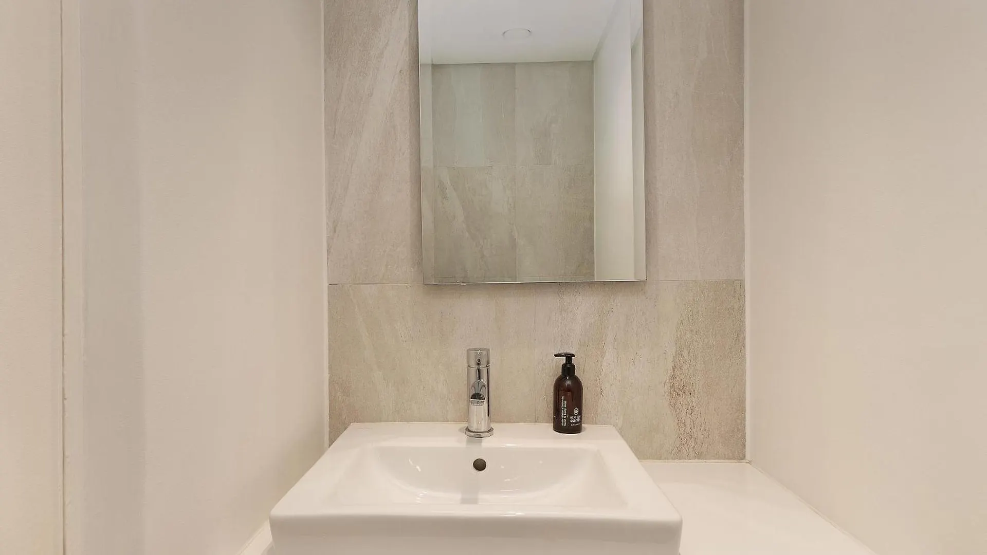 The Cosmo Luxury Suites By Totalstay Cape Town