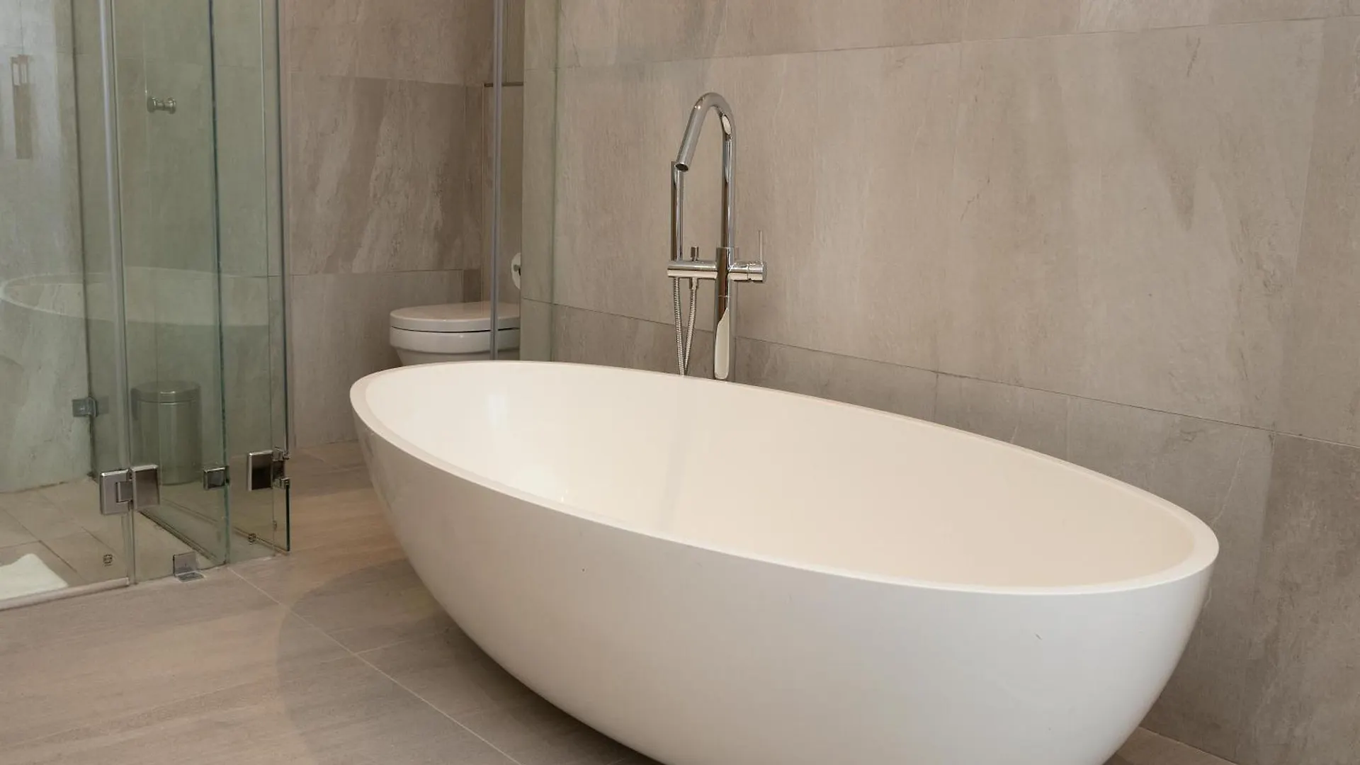The Cosmo Luxury Suites By Totalstay Cape Town